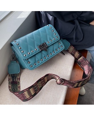 Women Fashion Small Tide Fashion Rivets Fragrance Style Crossbody Bag Shoulder Bag